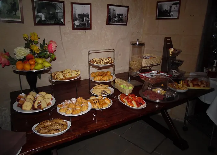 Le Dodici Lune Guest house 4*